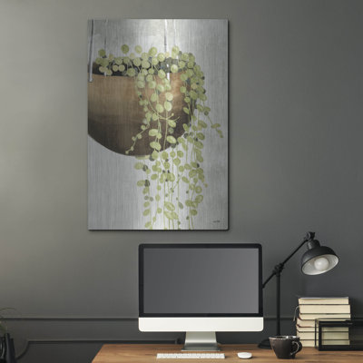 «String Of Pearls II» par House Fenway