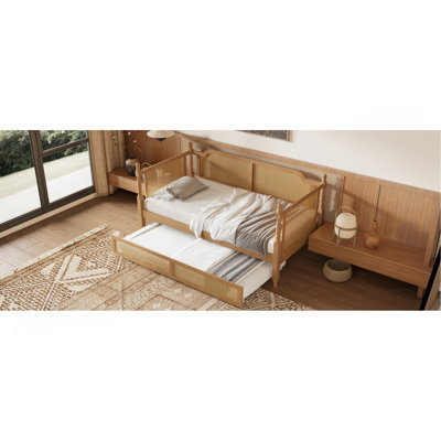 Lit de jour simple en rotin de style traditionnel avec lit gigogne simple pour un espace limité, chambre d'amis, pas de sommier tapissier, noyer antique