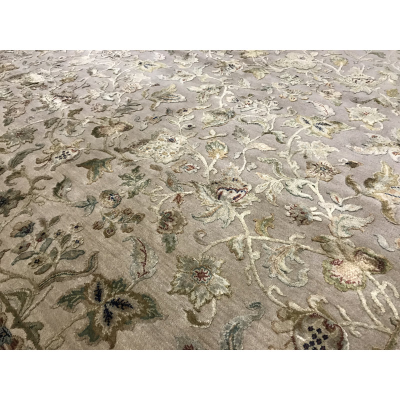 Hand-Knotted High-Quality Cream and Gray Area Rug