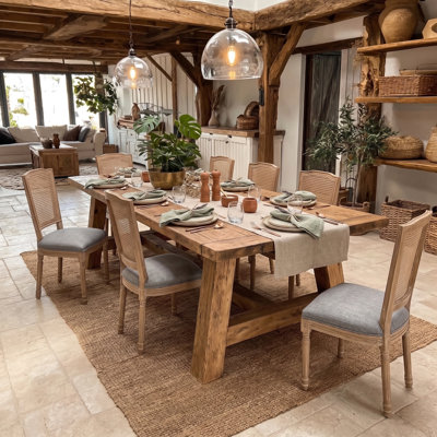 Sérénité Farmhouse Set of 2 Dining Chairs with Federal Oval Woven Rattan Backrest