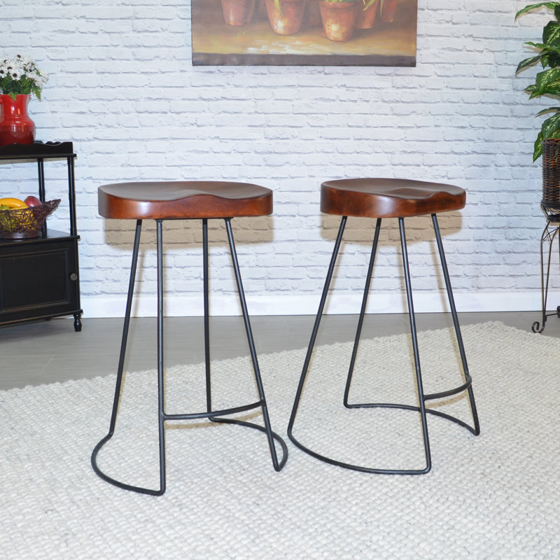 Keilia Solid Wood Bar & Counter Stool, Chestnut/Black, Counter Stool (24.25" Seat Height)