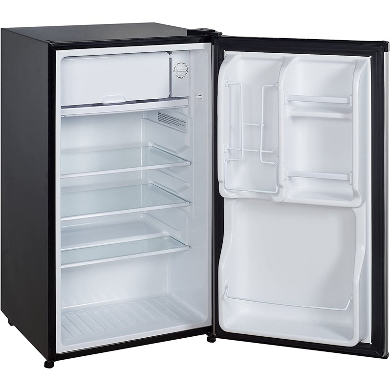 Magic Chef 3.5 Cubic Feet Portable Freestanding Mini Fridge with Freezer