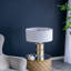 Lampe de table avec abat-jour tambour