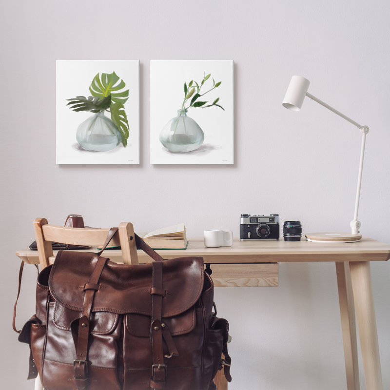 "Simple Monstera Plant Leaf Sprig" par Sally Swatland - ensemble de 2 impressions, H 30 po x l 48 po x P 1,5 po, Toile tendue