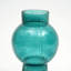 Petit vase moderne en entonnoir-798646710