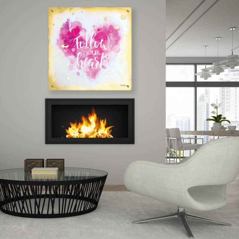 «Follow Your Heart» par Britt Hallowell, art mural en verre acrylique, H 36 po x l 36 po x P 0,2 po