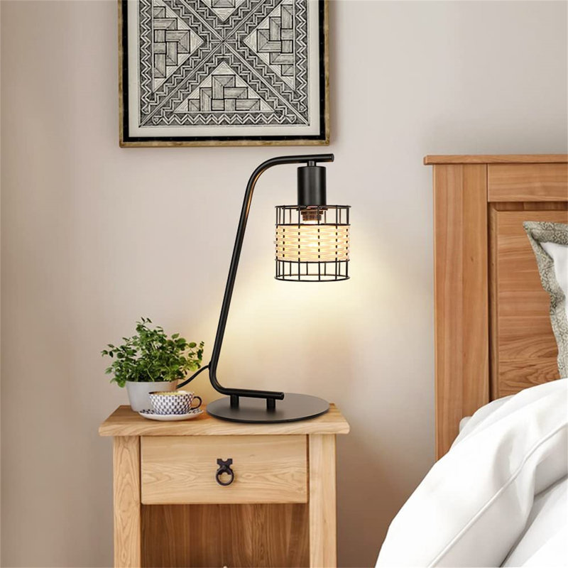 Auda Metal Desk Lamp