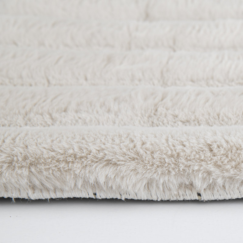 Tapis ivoire Everly Quinn, Rectangle 4 pi 11 po x 6 pi 11 po