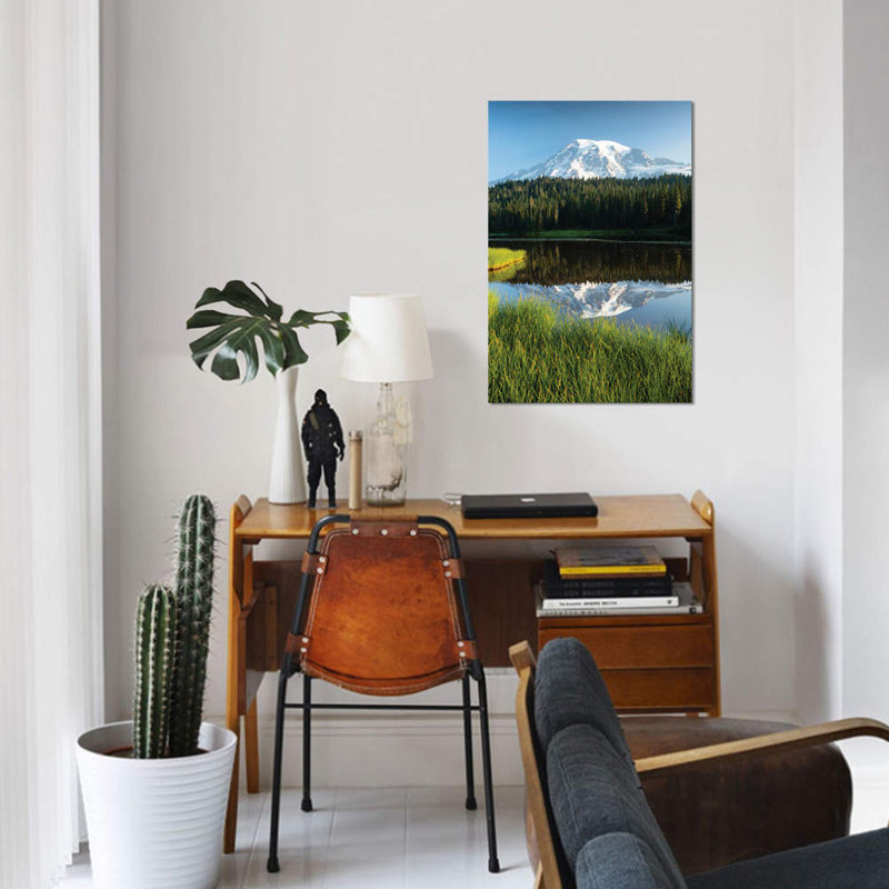 « reflection of mountain », reproduction de photo sur toile, H 26 po x l 18 po x P 1,5 po, Toile tendue, Pas de tapis