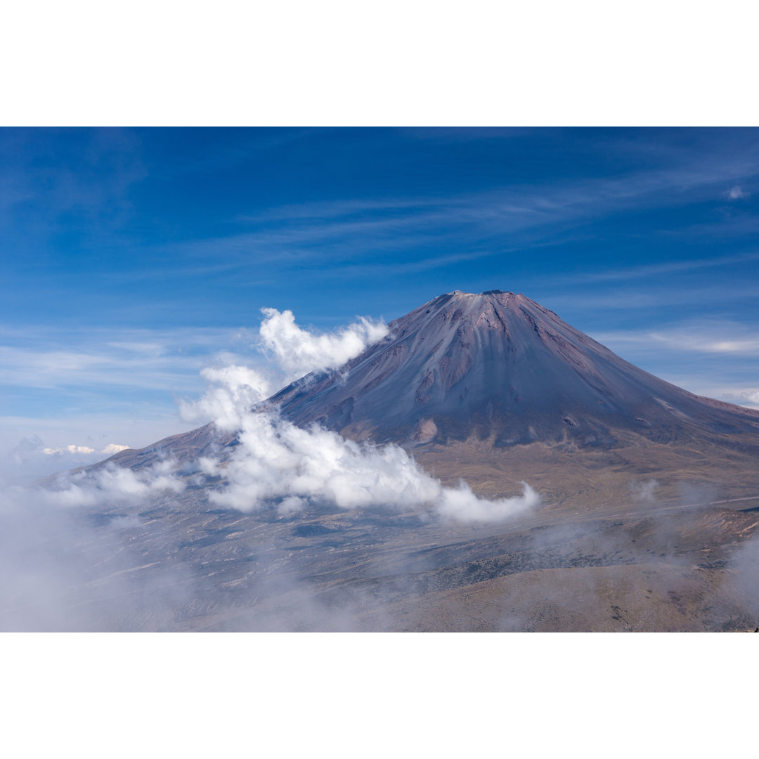 El Misti Volcano - Kunstdrucke auf Leinwand