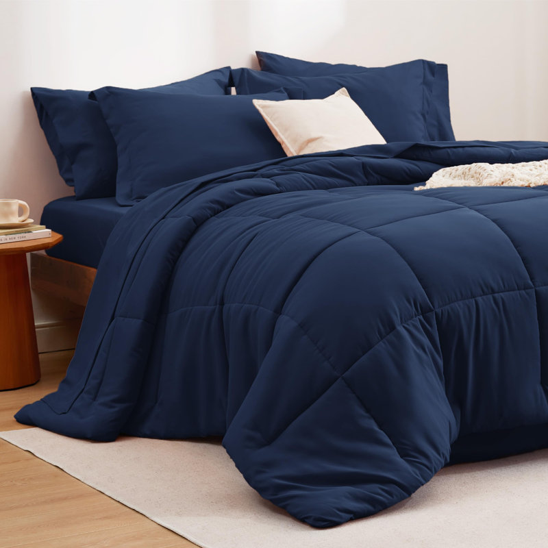 Bedsure Quilted Design Comforter Set, King Comforter + 6 Additional Pieces, Navy