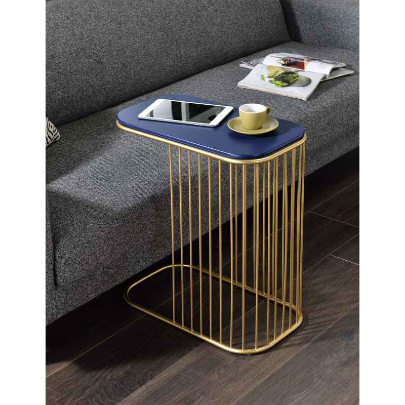 Table d'appoint Aviena