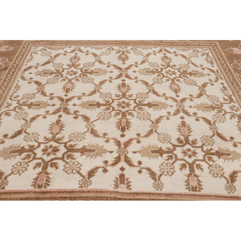 Hand Knotted Wool Floral Area Rug