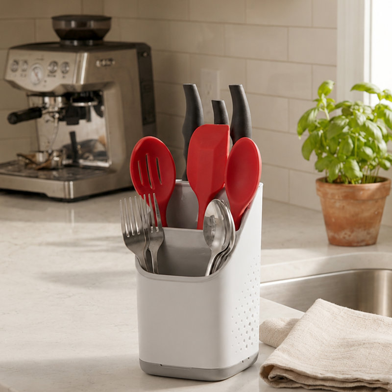 Plastic Oval Flatware Caddy