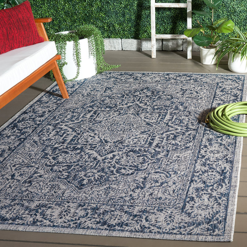 Tapis oriental d'intérieur / extérieur Ieuan Performance, Rectangle 5 pi 3 po x 7 pi 7 po
