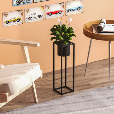 Pot décoratif en métal noir 5,9 x 19,7 po Becontree Elegant | 100% métal durable, diamètre du pot de 4,7 po, hauteur du pot de 4,7 po | Parfait pour les plantes d'intérieur, aucune installation requise, décoration élégante