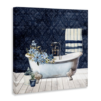 «Blue Damask Bathroom», art mural par Kim Allen
