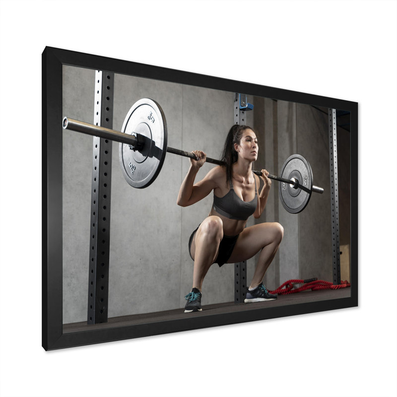 «Woman Bobystructioning Workout I» sur toile, H 34 po x l 44 po x P 1,5 po, Cadre photo noir