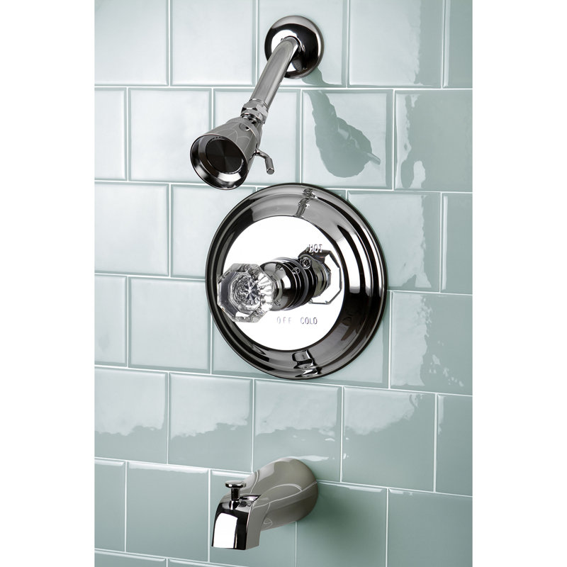 Robinet de baignoire et de douche à inverseur avec valve et garniture de robinet bruts Celebrity, Chrome poli