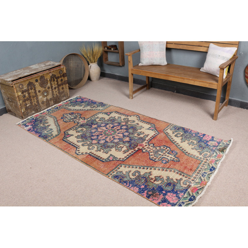 Vintage Turkish Area Rug Bohemian Design and Intricate Floral Patterns for Unique Oriental Elegance