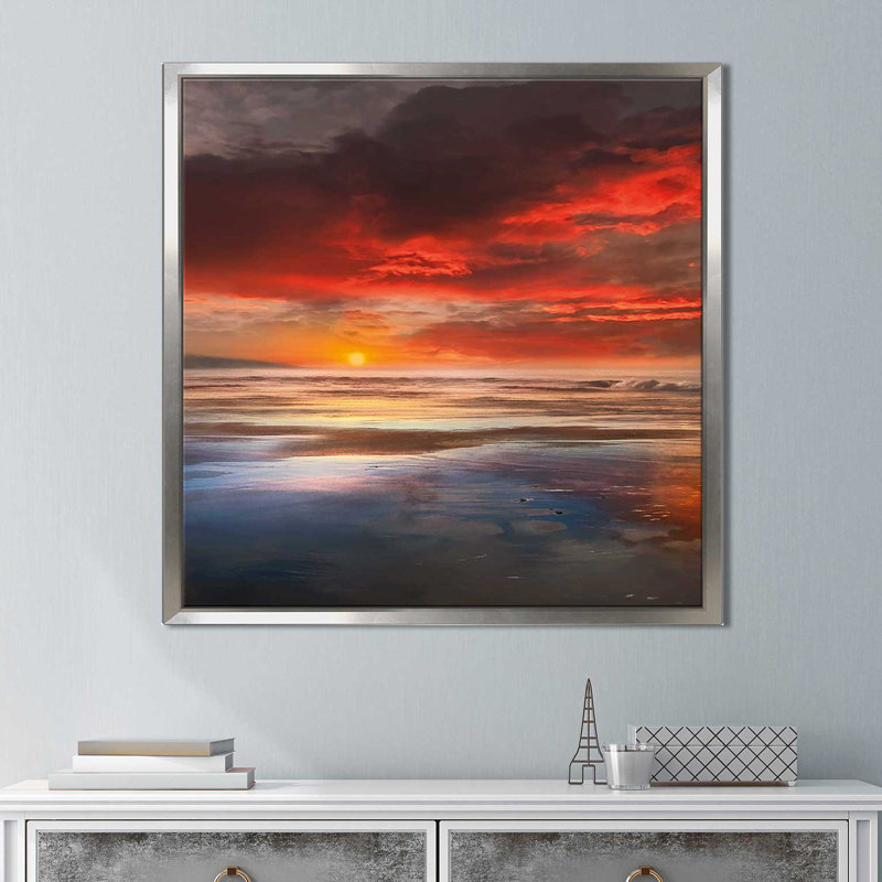«Avant la lune», reproduction, H 21,5 po x l 33,5 po x P 2 po, Cadre flottant argent
