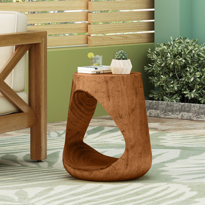 Table d'appoint ronde creuse avec texture semblable au bois, durable et polyvalente pour une utilisation intérieure et extérieure