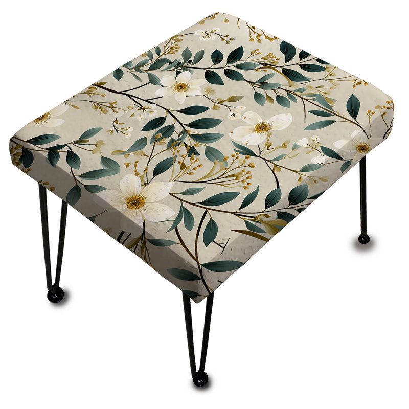 Repose-pieds blanc avec coquelicots