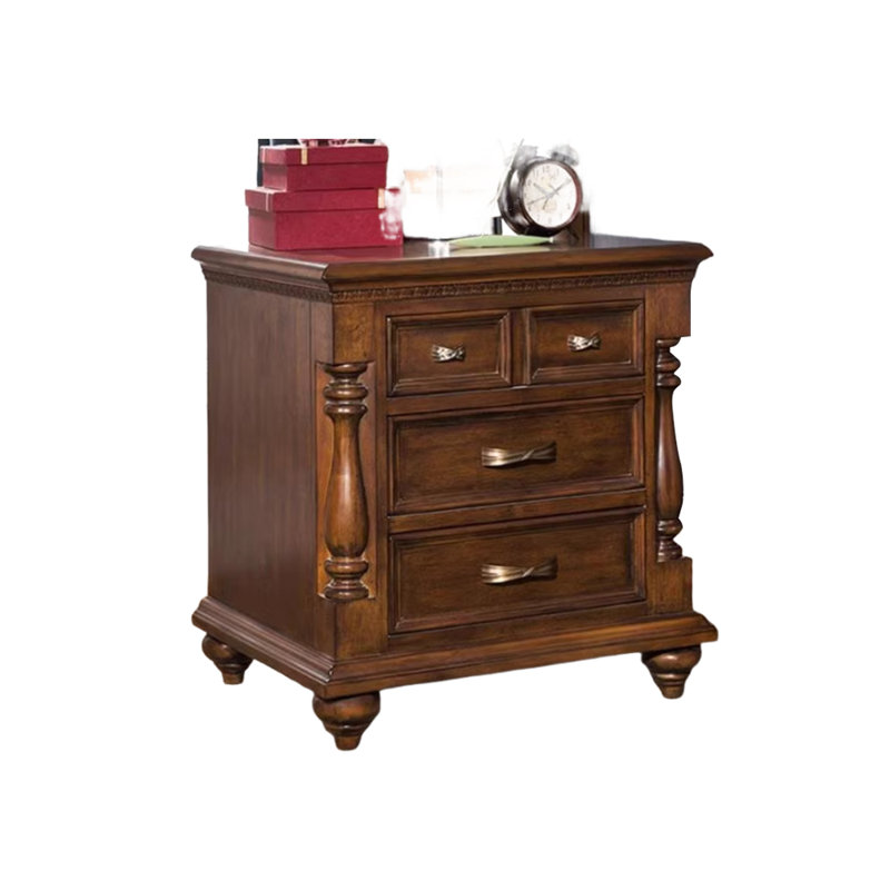 Demarcio Accent Chest