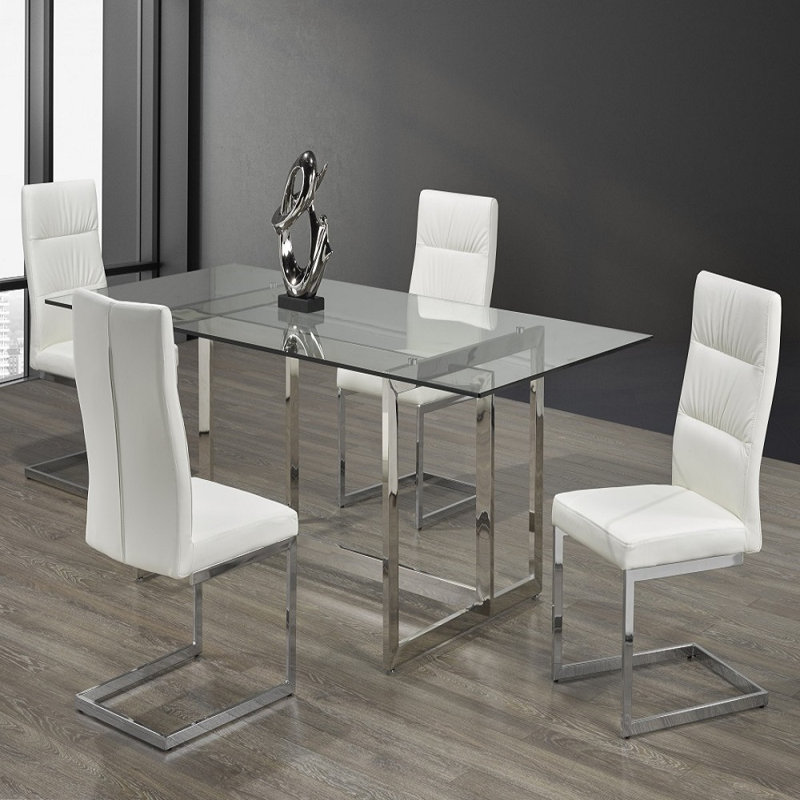 Ensemble repas pour quatre personnes, Blanc