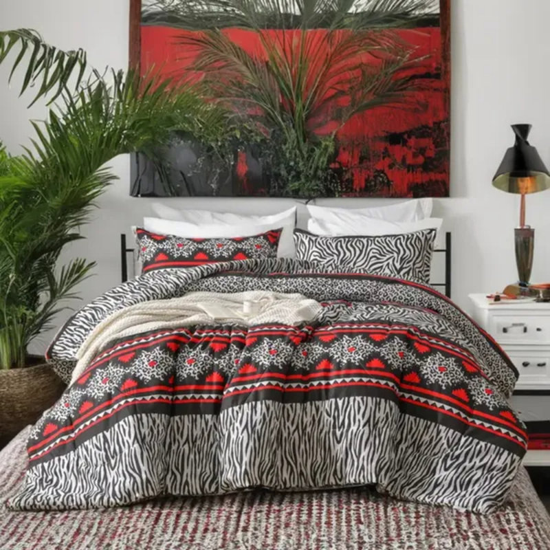 Ensemble de courtepointe bohémien à imprimé tribal et zébré 3 pièces (grand lit) - rouge audacieux / noir / blanc