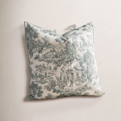 Crissi 20" Pillow
