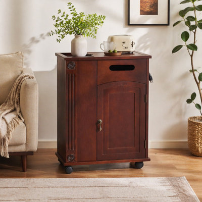 Table de bout polyvalente traditionnelle avec station de charge avancée et options de rangement