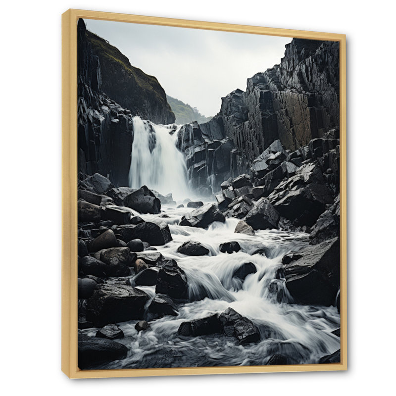 Chute d'eau monochrome contrastante sur toile, H 40 po x l 30 po x P 1,5 po, Cadre naturel flottant