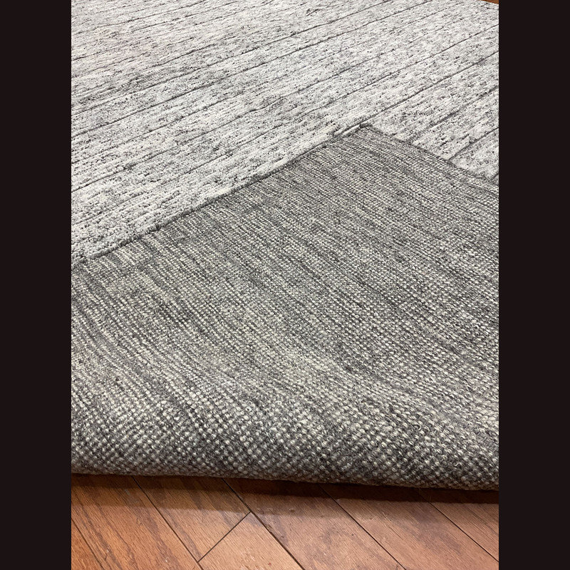 Tapis unique gris de 8 pi x 10 pi One-of-a-Kind
