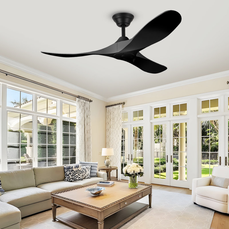 Ventilateur de plafond réversible à moteur à courant continu avec pales en bois massif de qualité supérieure et contrôle intelligent basé sur l'application, convenant aux chambres à coucher, aux salons et aux patios couverts