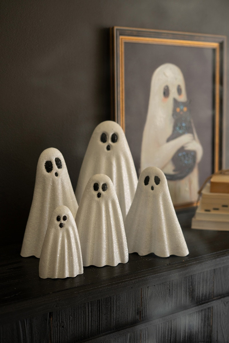 SET OF FIVE HALLOWEEN GHOSTS