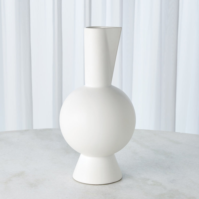 Classic Pitcher-Matte White