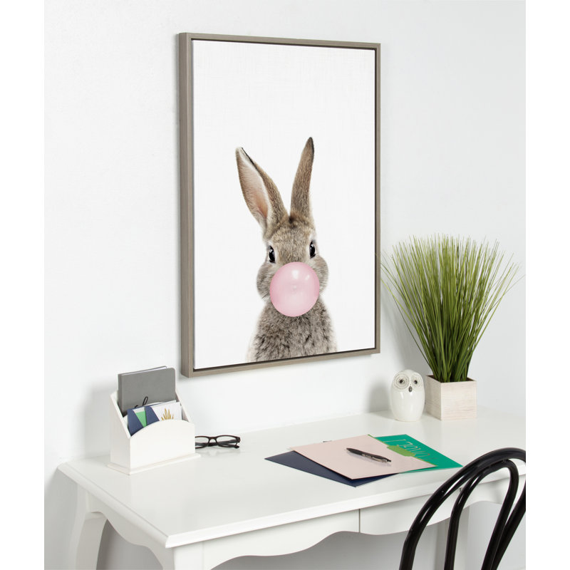 «Bubble Gum Bunny» par Amy Peterson, reproduction d'art sur toile encadrée, H 33 po x l 23 po, Gris