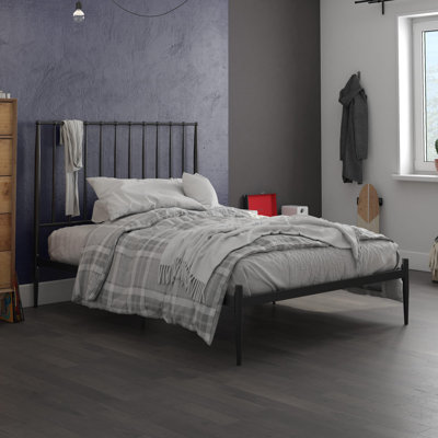 Wolak Metal Bed