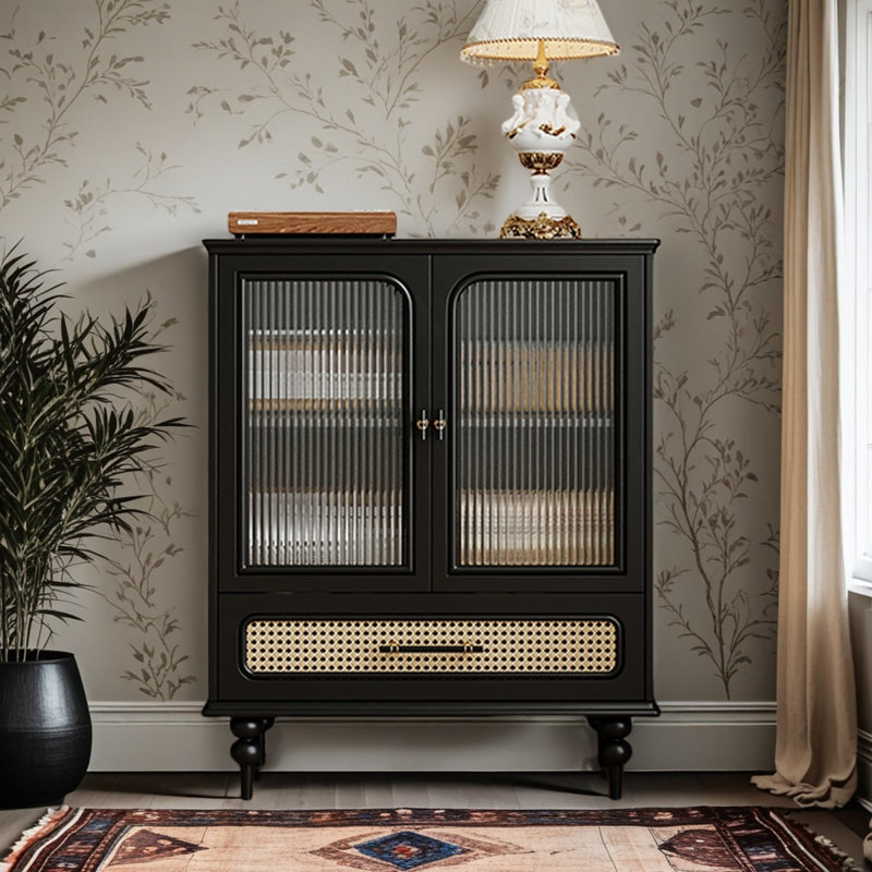 Buffet rétro en bois avec rangement élégant