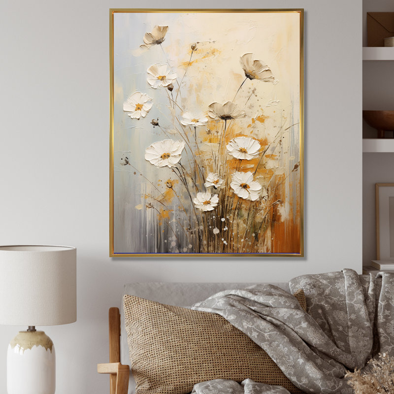 Beige Wildflowers Breeze I sur toile, Cadre flottant doré, 32" H x 24" W