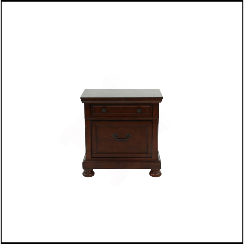 Table de chevet en cerisier antique