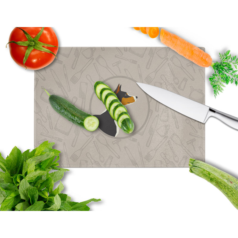 Verre trempé caroline de la planche à découper dans la cuisine, Basenji