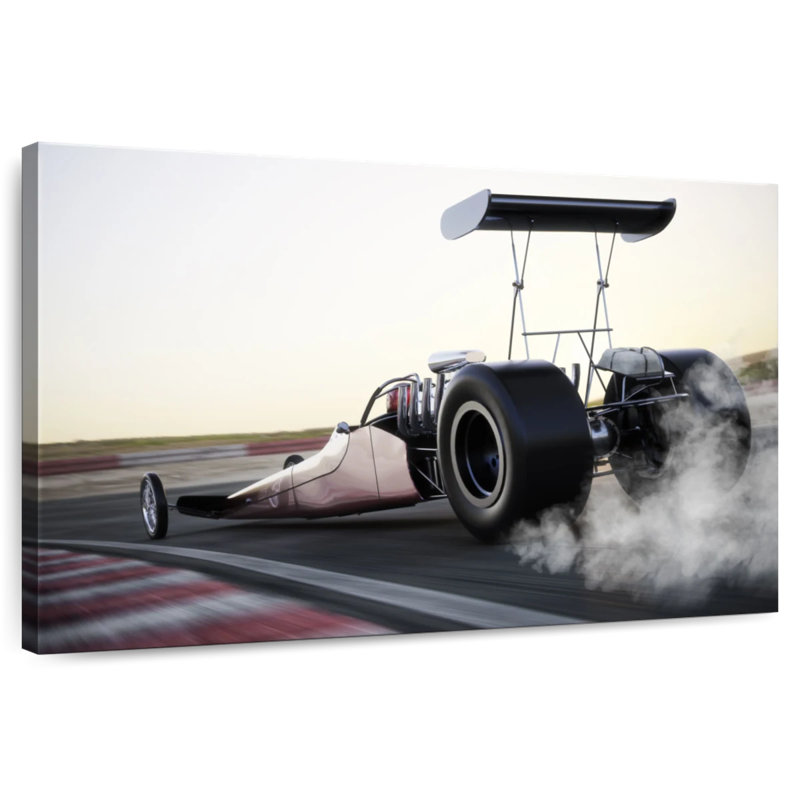 Voiture Mehar Dragster en action, H 26 po x l 39 po