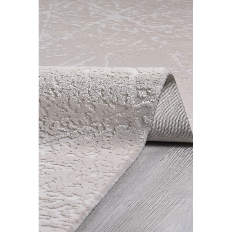 Sekura Machine Made Indoor / Outdoor Area Rug, Rectangle 6'6" x 9'6"