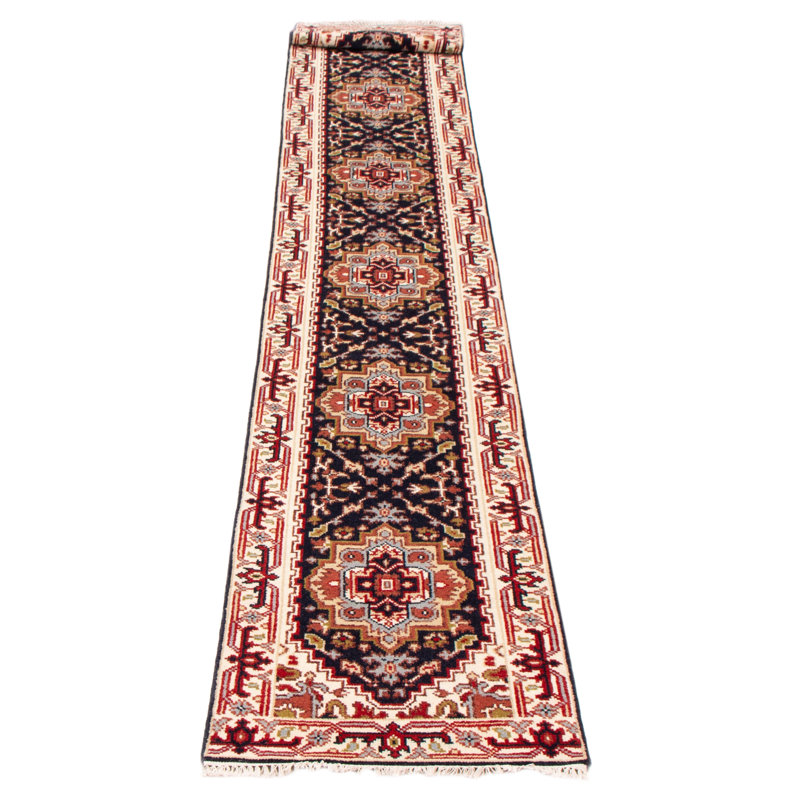 Tapis bleu foncé Serapi Heritage 2 pi 6 po x 19 pi 10 po