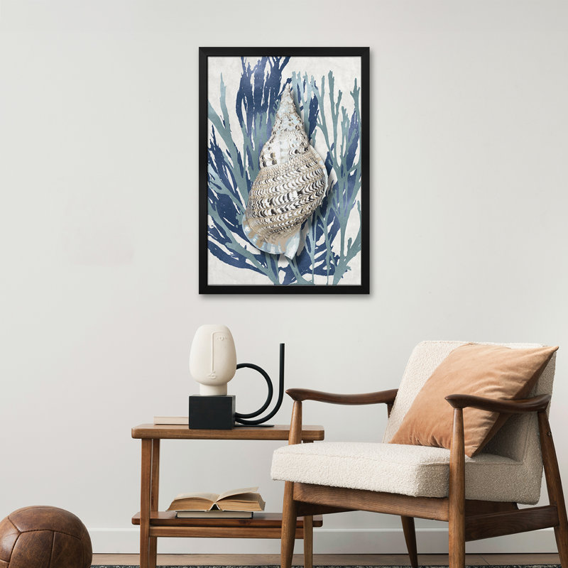 «Shell Coral Aqua Blue I», affiche encadrée par Caroline Kelly, H 24 po x l 16 po