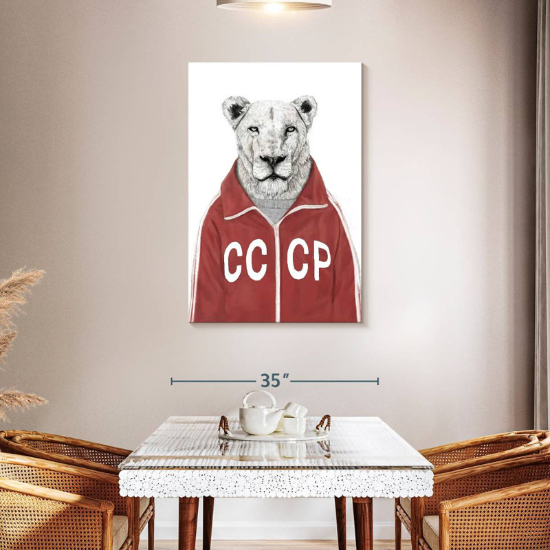 Lion de l'URSS, H 45 po x l 30 po
