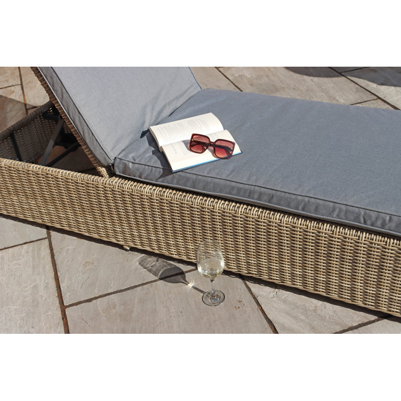 WENTWORTH Sunlounger Manual Multi Position including Cushion