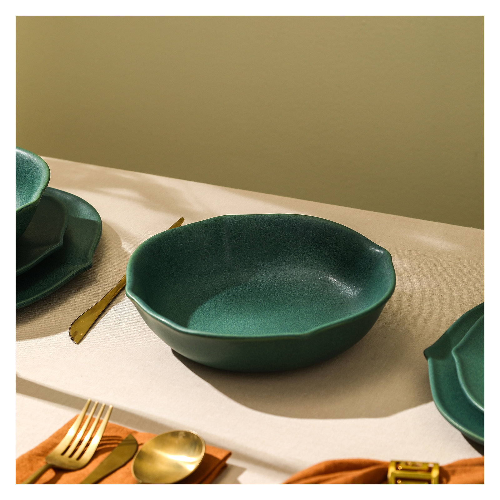 Stone Lain Baskerville 24-Piece Dinnerware Set Stoneware, Green